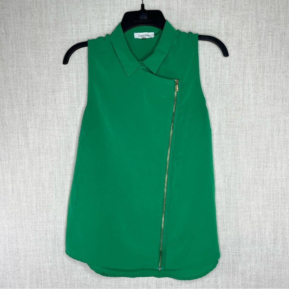 Calvin Klein Womans Shirt Medium